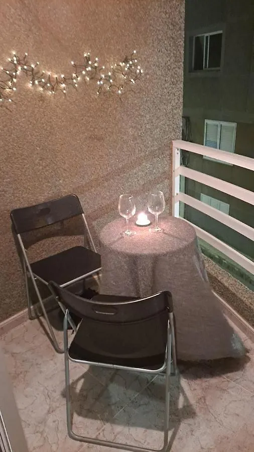 Surf Brothers Vecindario  Apartamento